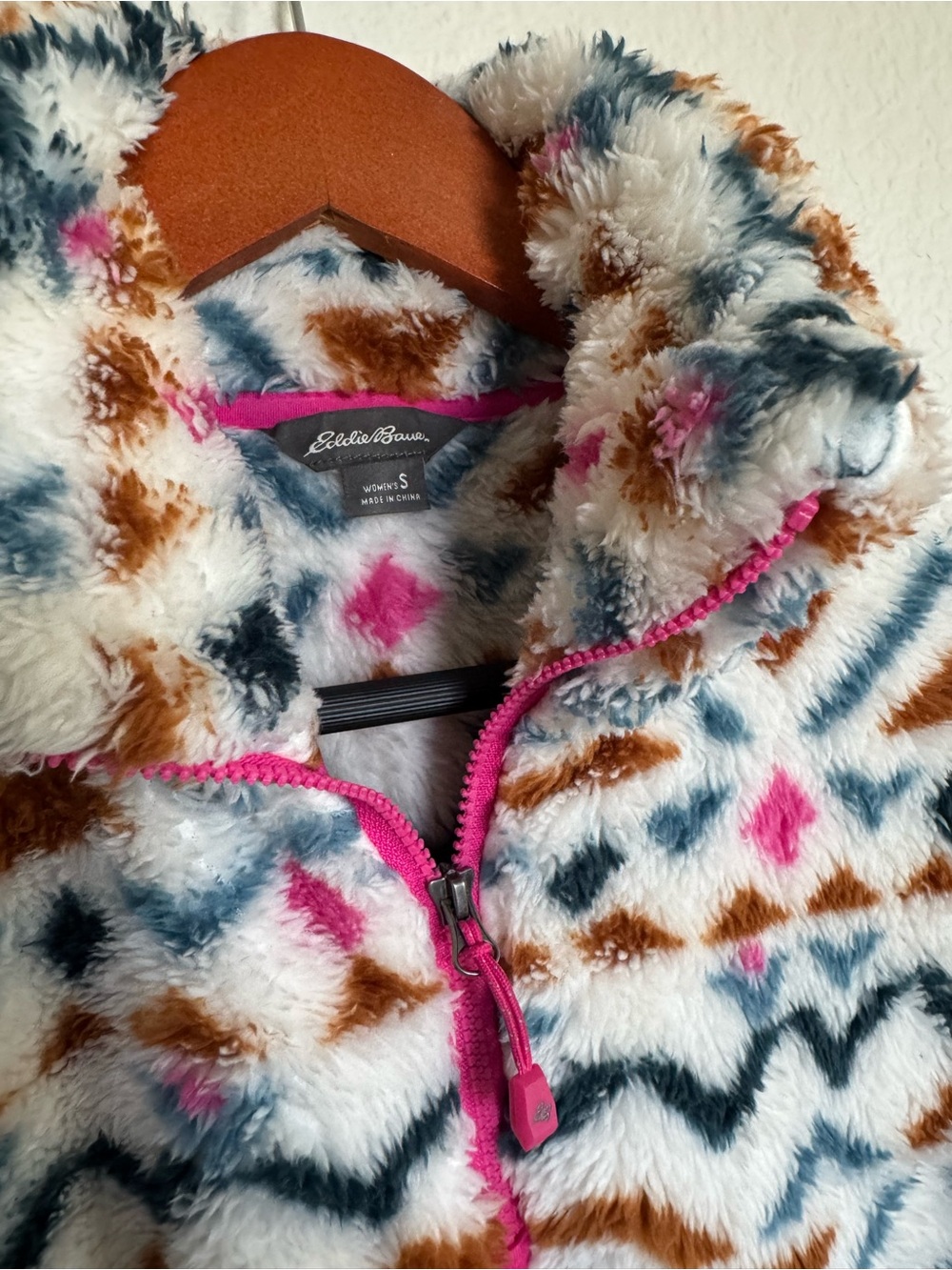 Eddie Bauer Boho Tribal Print Fleece Pullover Top S - Picture 2 of 4